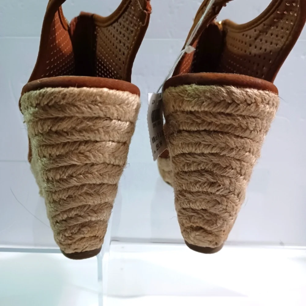 Brash Wedge Slingback Sandals, Size:9 1/2, Brown